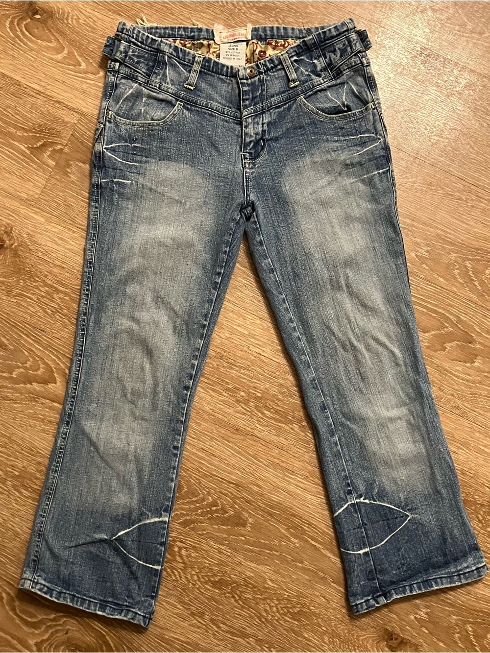 Y2K Leo Roma Low Rise Distressed Juniors Capri Jeans Women's Size 6
